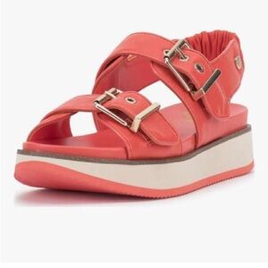 Vince Camuto Anivay platform buckle sandal in Peach Pop, Sz 9 NIB
